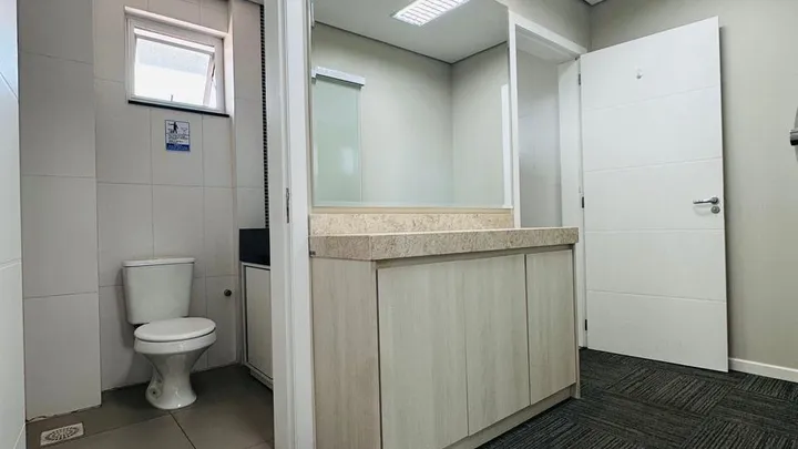 Sala comercial com 200m2