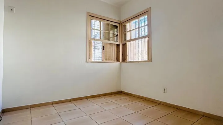 Sala comercial central
