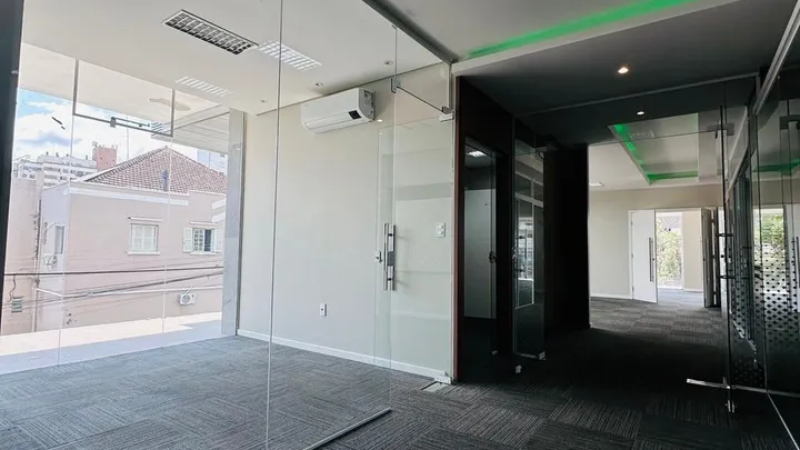 Sala comercial com 200m2