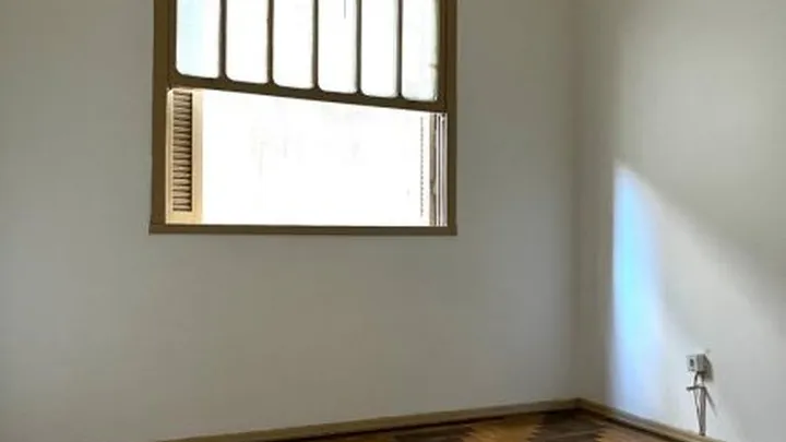 Apartamento 4 dormitórios com garagem