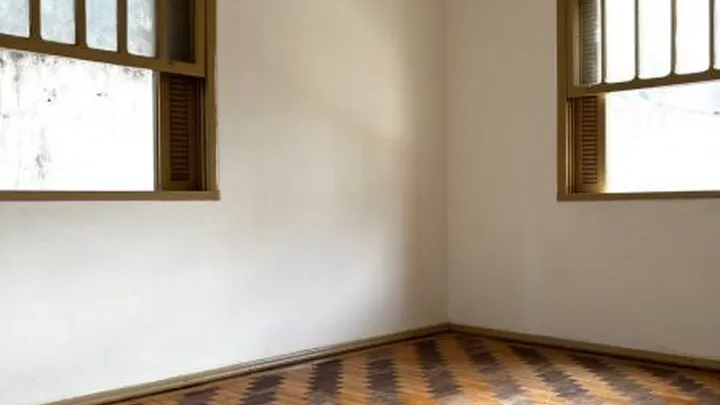 Apartamento 4 dormitórios com garagem