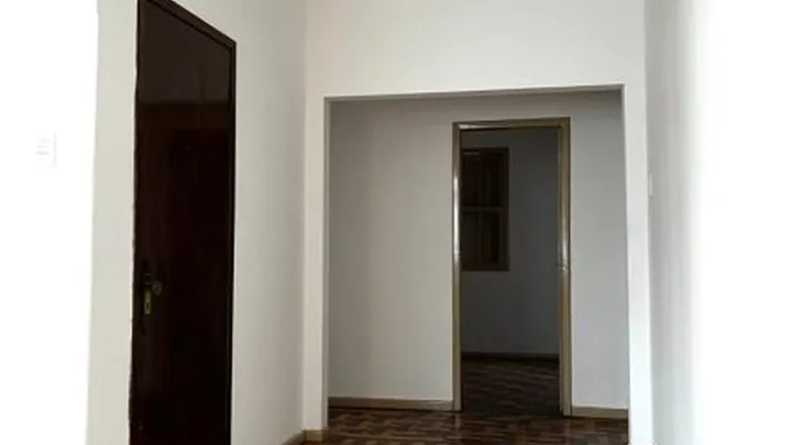 Apartamento 4 dormitórios com garagem