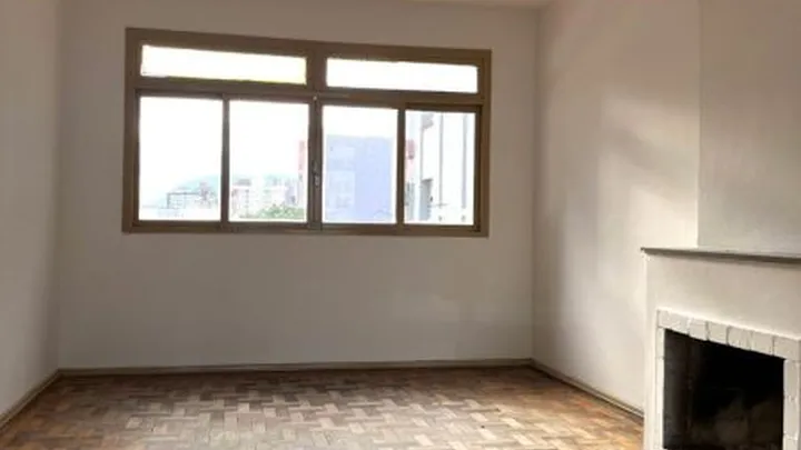Apartamento 4 dormitórios com garagem