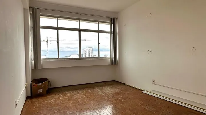 Apartamento 3 dormitórios no centro