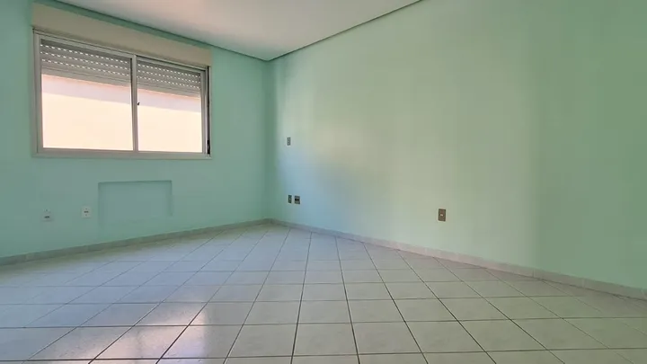 Apartamento 02 dormitórios central