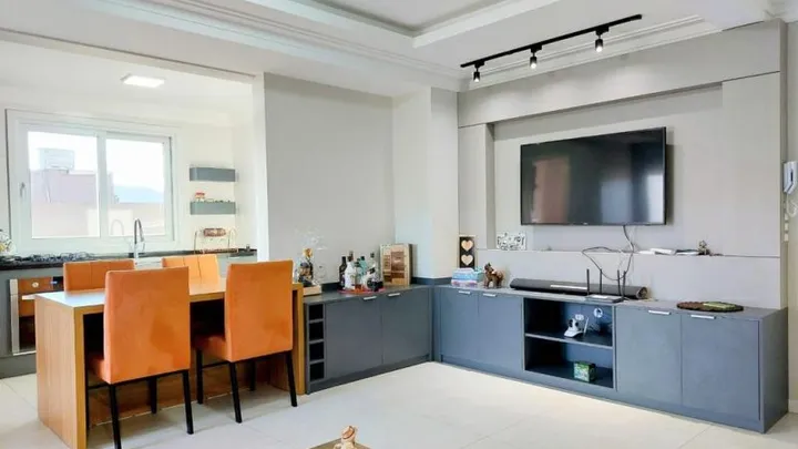 Apartamento 03 dormitórios com garagem