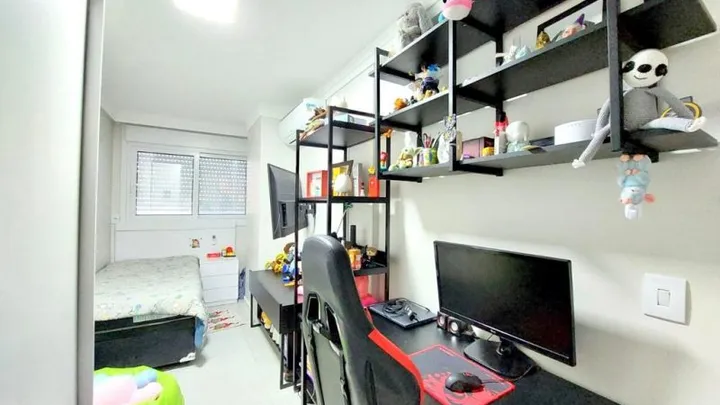 Apartamento 03 dormitórios com garagem