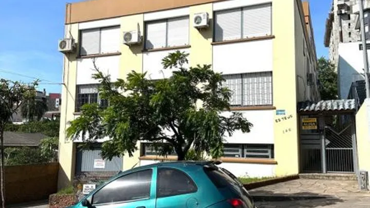 Apartamento 2 dormitórios com garagem