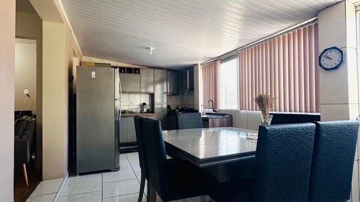 Apartamento 2 dormitórios com garagem