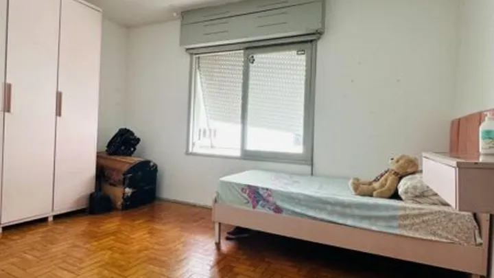 Apartamento 03 dormitórios com garagem central