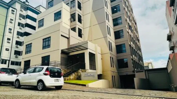 Sala comercial próxima ao fórum