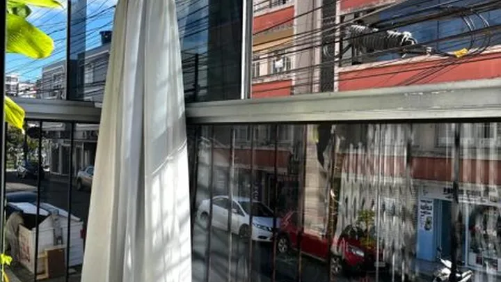 Apartamento 2 dormitórios com sacada