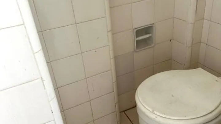 Apartamento 02 dormitórios com dependência central