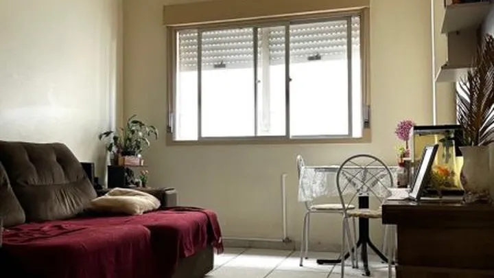 Apartamento 2 dormitórios e com garagem
