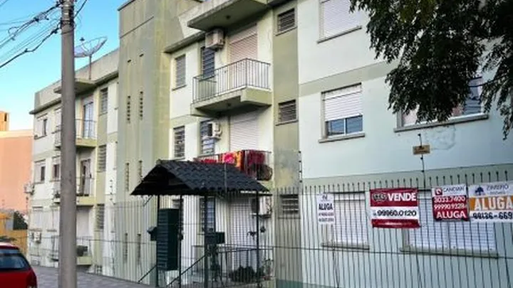 Apartamento 2 dormitórios com sacada