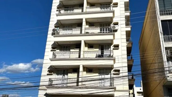 Apartamento 2 dormitórios no centro