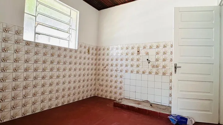 Casa 02 dormitórios sem garagem