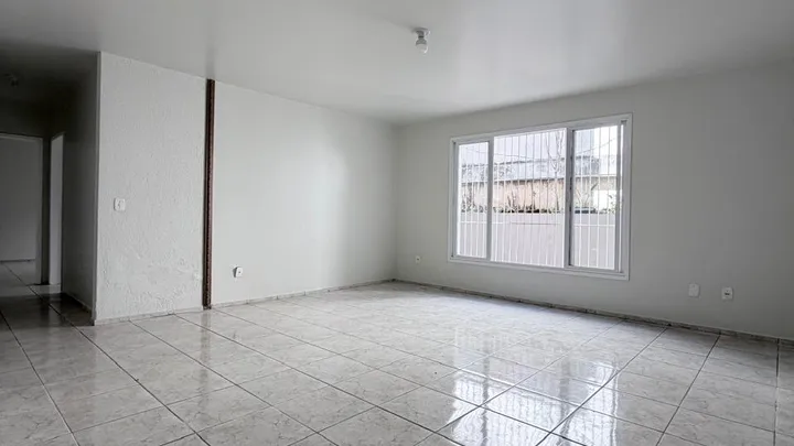 Apartamento de fundos para locação