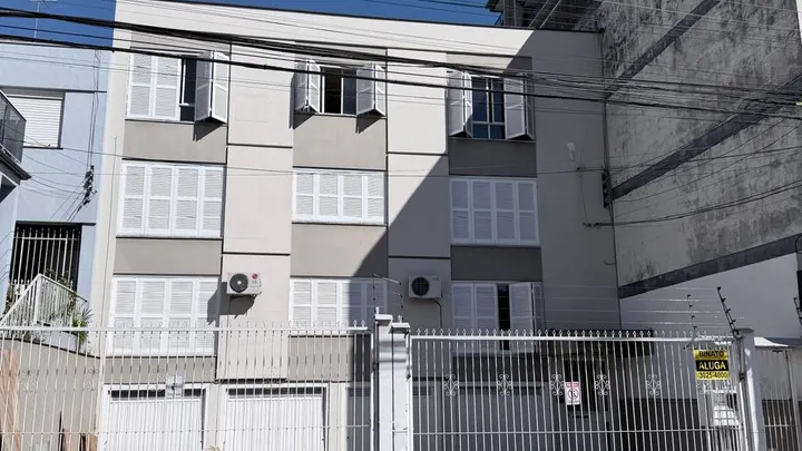 Apartamento de fundos para locação