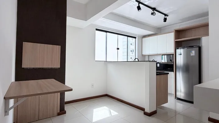 1 quarto 1 banheiro Apartamento mobilhado