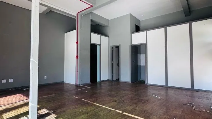 Sala comercial 74m²